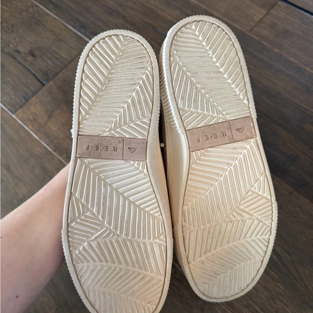 Reef Tan Sneakers with Cream Details - Picture 3 of 4